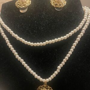 VIntage NEW Pearl and Gold Jewelry Set